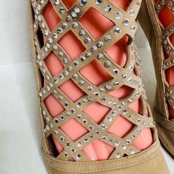 Michael Kors Yvonne Size 8.5M Yvonne Peep Toe Beige Bedazzled Zip Up High Heels - Picture 9 of 9